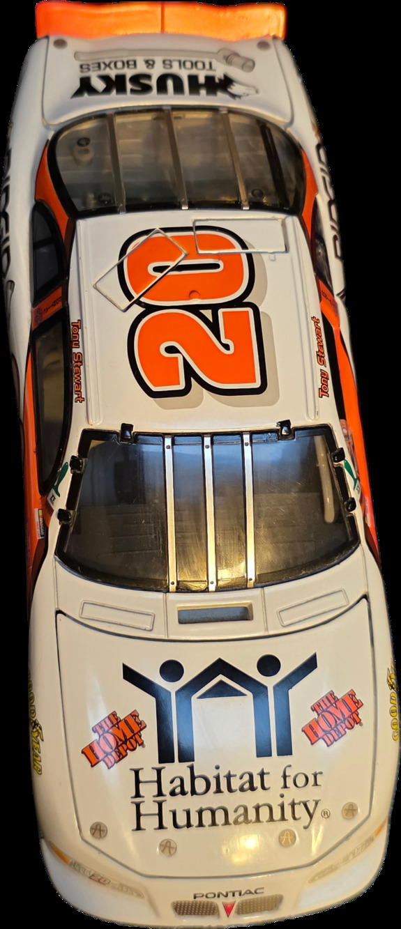 Tony Stewart #20 Home Depot Habitat for Humanity 1999 Pontiac 1:24 RCCA Elite